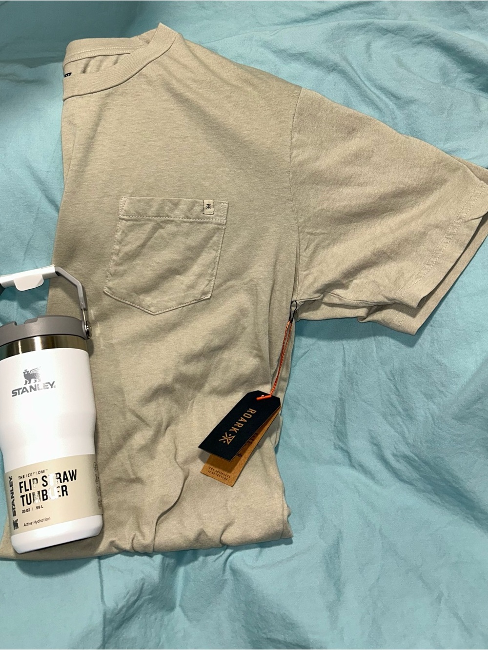 Father’s Day! Roark Short Sleeve Pocket Tee size large and 20oz Stanley tumbler